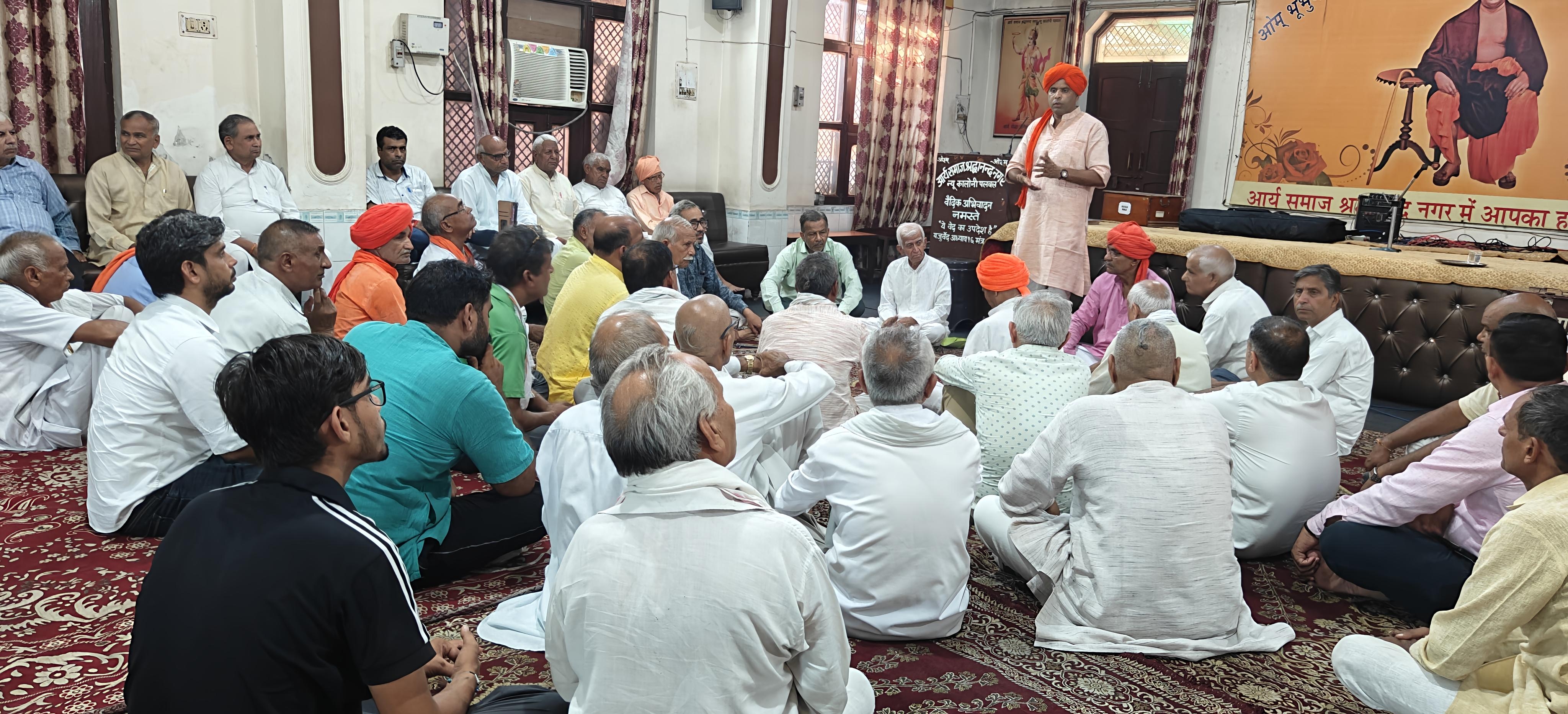 प्रशासन करे कार्यवाही, नहीं तो आर्य समाज उतरेगा मैदान में: राजदेव प्रशासन करे कार्यवाही, नहीं तो आर्य समाज उतरेगा मैदान में: राजदेव