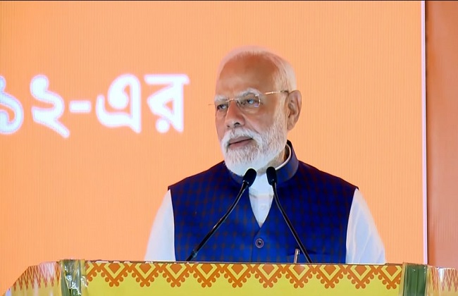 दमदम की जनसभा में प्रधानमंत्री मोदी दमदम की जनसभा में प्रधानमंत्री मोदी