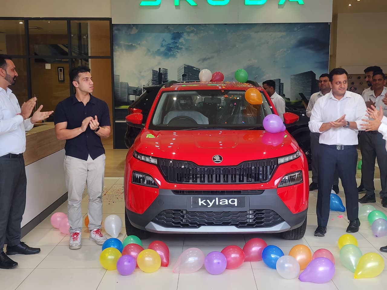 काइलैक एनिवर्सरी एडिशन हिमाचल में लांच करते हुए। काइलैक एनिवर्सरी एडिशन हिमाचल में लांच करते हुए।
