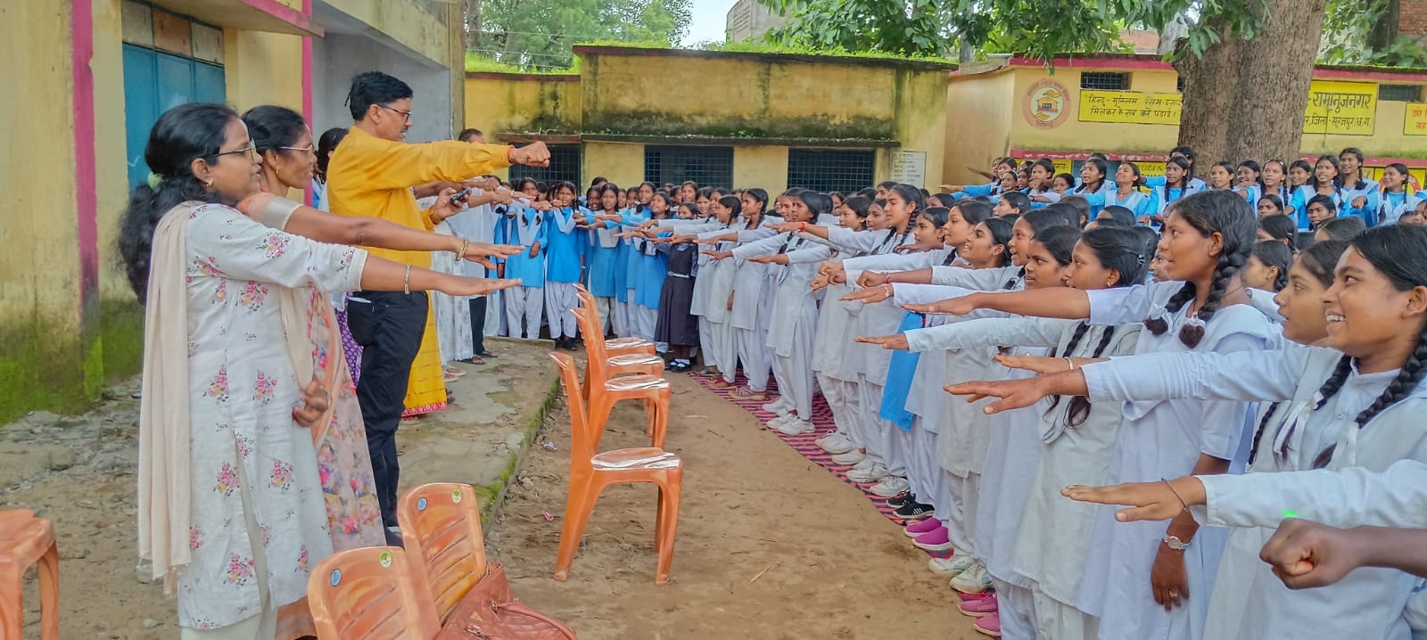 बालिका सुरक्षा माह के अंतर्गत जिले के विभिन्न विकासखण्डों में जागरूकता कार्यक्रमों का आयोजन बालिका सुरक्षा माह के अंतर्गत जिले के विभिन्न विकासखण्डों में जागरूकता कार्यक्रमों का आयोजन