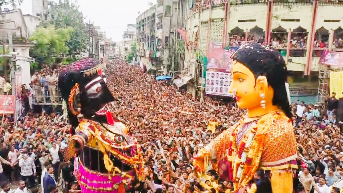 नागपुरातील मारबत उत्सवाचे छायाचित्र नागपुरातील मारबत उत्सवाचे छायाचित्र