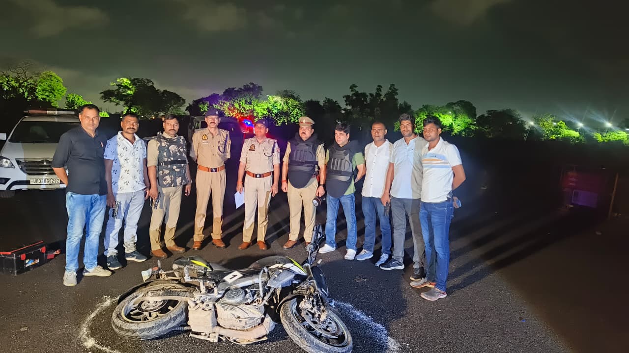 प्रयागराज के यमुनानगर क्षेत्र में हुई मुठभेड़ का छाया चित्र प्रयागराज के यमुनानगर क्षेत्र में हुई मुठभेड़ का छाया चित्र