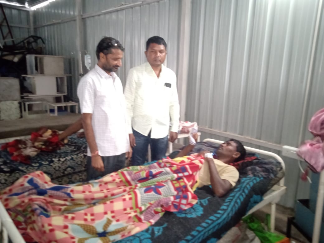 ईलाजके दाैरान वनकमीर् ईलाजके दाैरान वनकमीर्