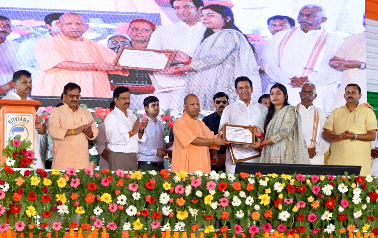 गोरखपुर में दो कल्याण मंडपम का मुख्यमंत्री ने किया लोकार्पण* गोरखपुर में दो कल्याण मंडपम का मुख्यमंत्री ने किया लोकार्पण*