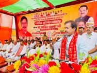 कार्यक्रम के दौरान प्रदेश सरकार के मंत्री अनिल राजभर
