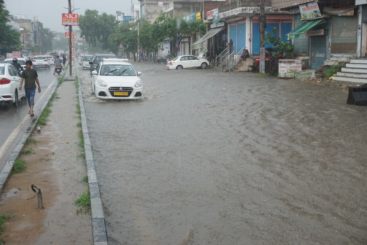 जयपुर बारिश
