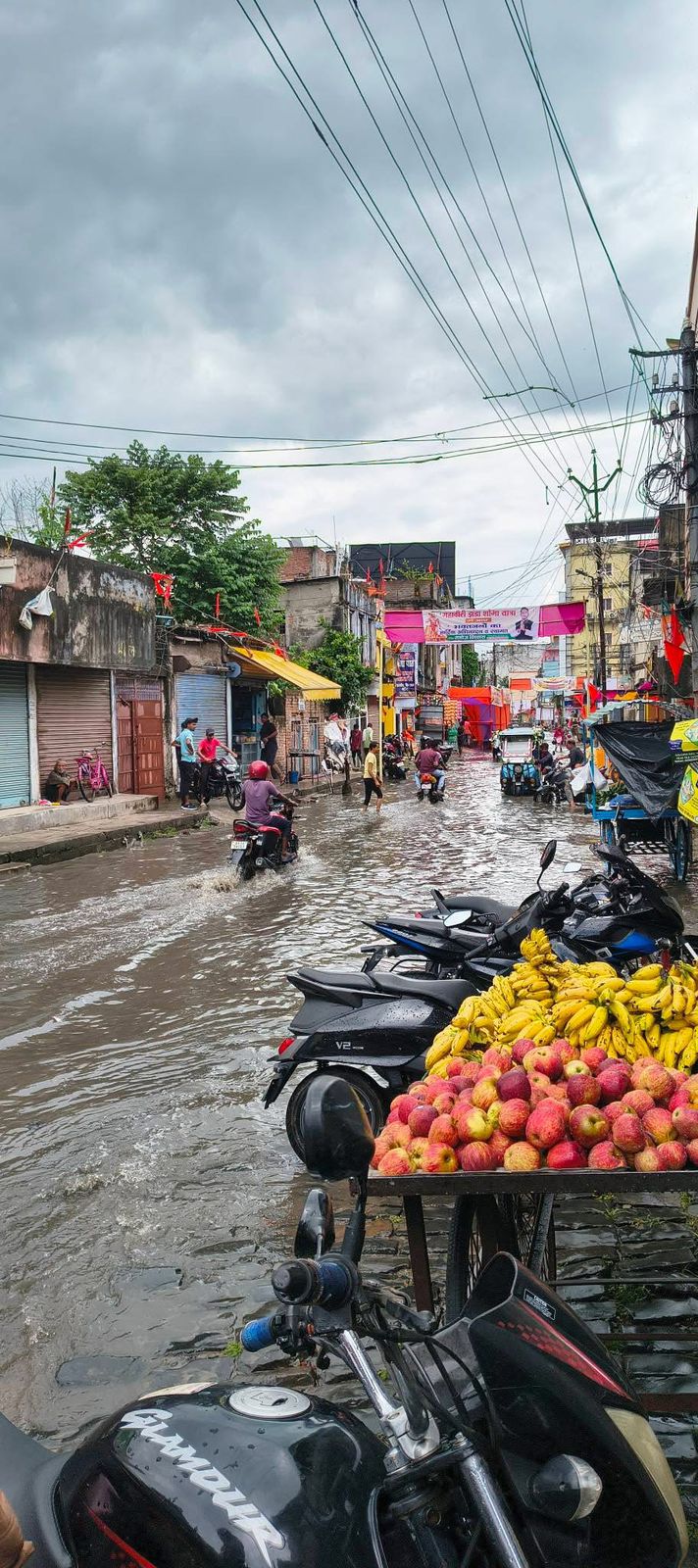 महावीरी झंडा जुलूस के दिन फारबिसगंज जलमग्न, नगर परिषद पर सवाल महावीरी झंडा जुलूस के दिन फारबिसगंज जलमग्न, नगर परिषद पर सवाल