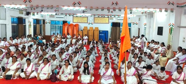 सेविकाएं सेविकाएं