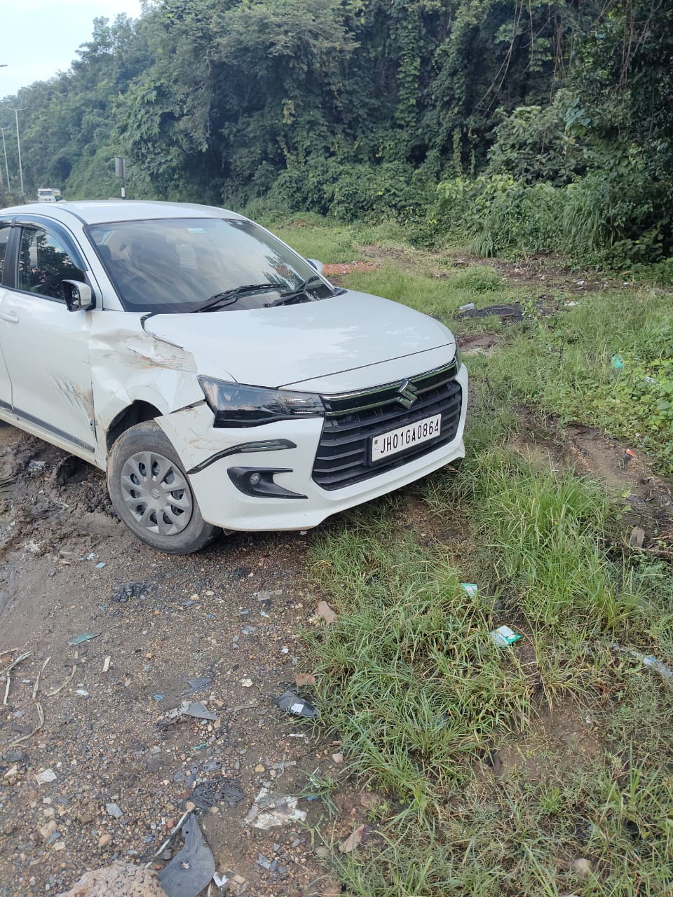 क्षतिग्रस्त कार क्षतिग्रस्त कार