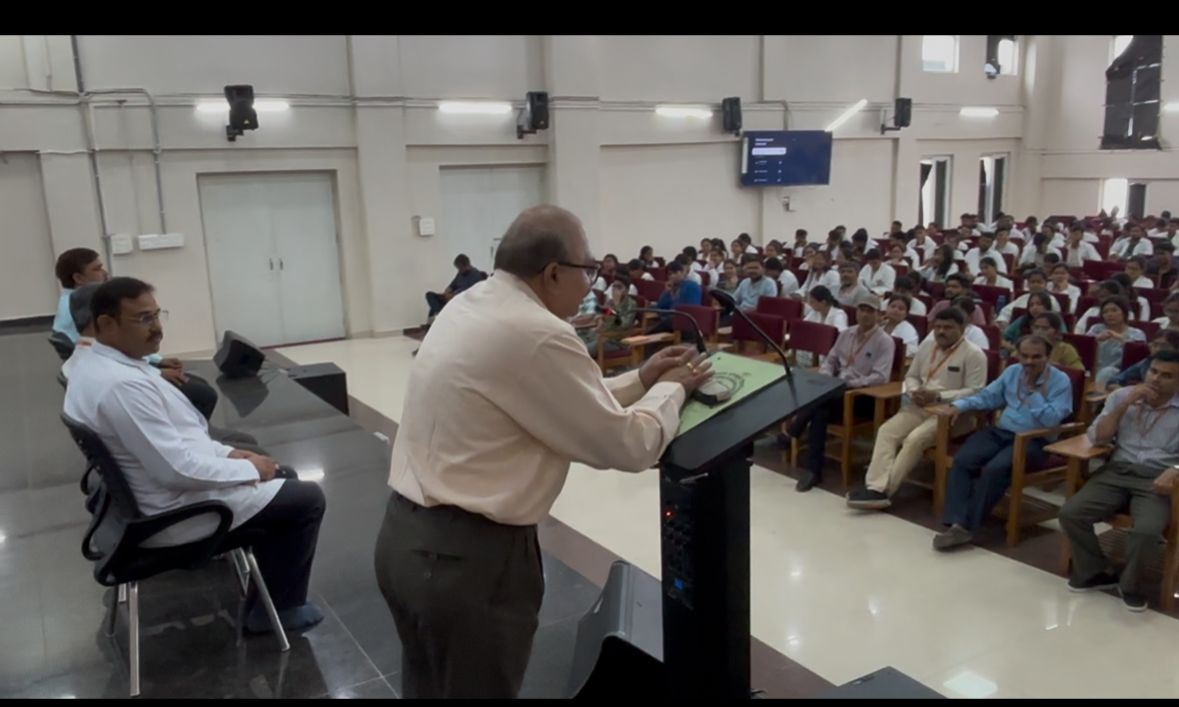 एमजीयूजी में चतुर्थ स्थापना दिवस साप्ताहिक समारोह के उपलक्ष्य में अतिथि व्याख्यान का आयोजन* एमजीयूजी में चतुर्थ स्थापना दिवस साप्ताहिक समारोह के उपलक्ष्य में अतिथि व्याख्यान का आयोजन*