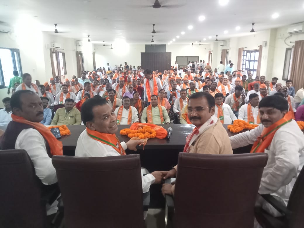 भाजपा पिछड़ा मोर्चा काशी क्षेत्र की गोष्ठी भाजपा पिछड़ा मोर्चा काशी क्षेत्र की गोष्ठी