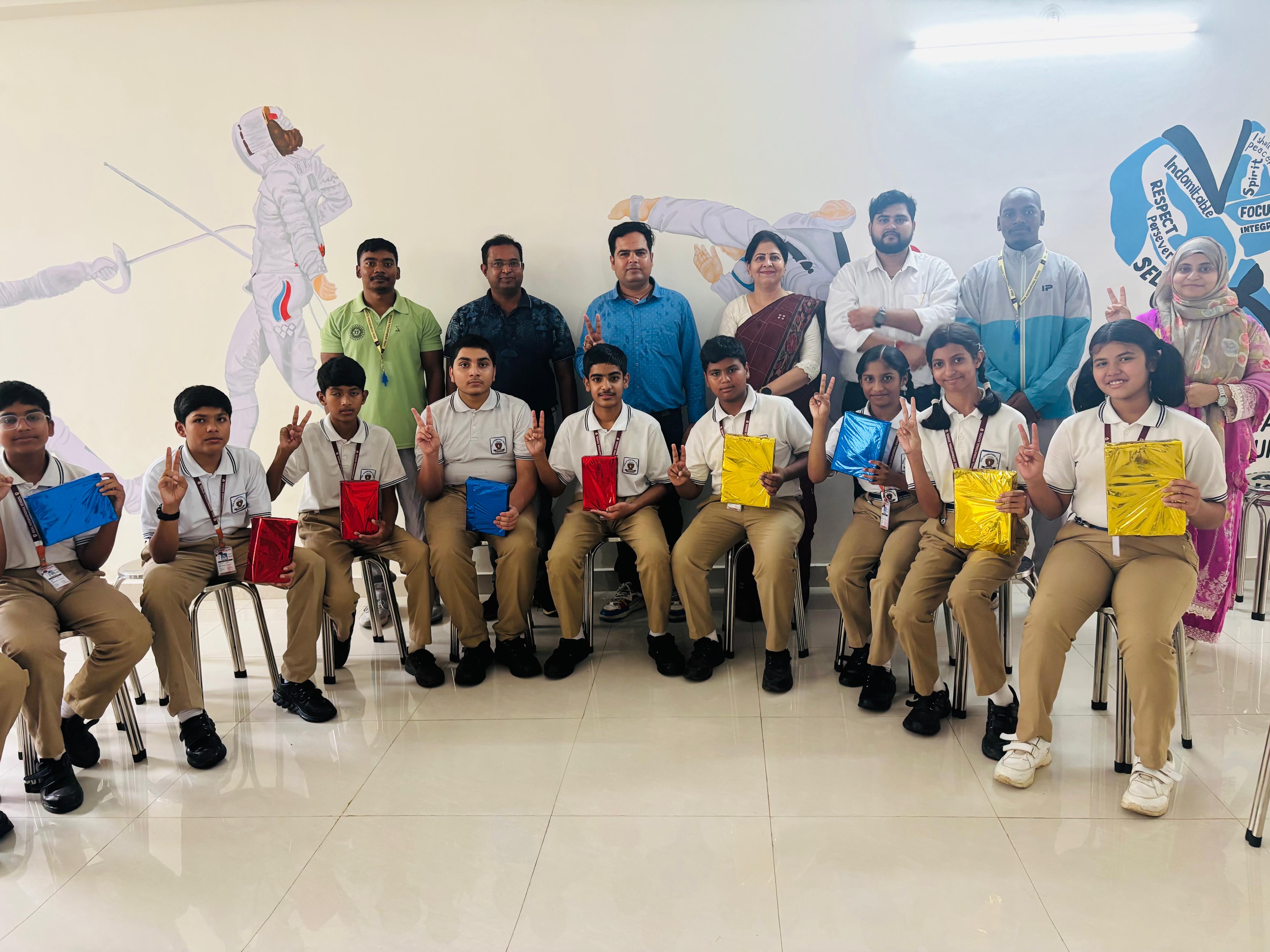 चैरिटेबल ट्रस्ट के बच्चों समेत अन्य की तस्वीरें चैरिटेबल ट्रस्ट के बच्चों समेत अन्य की तस्वीरें