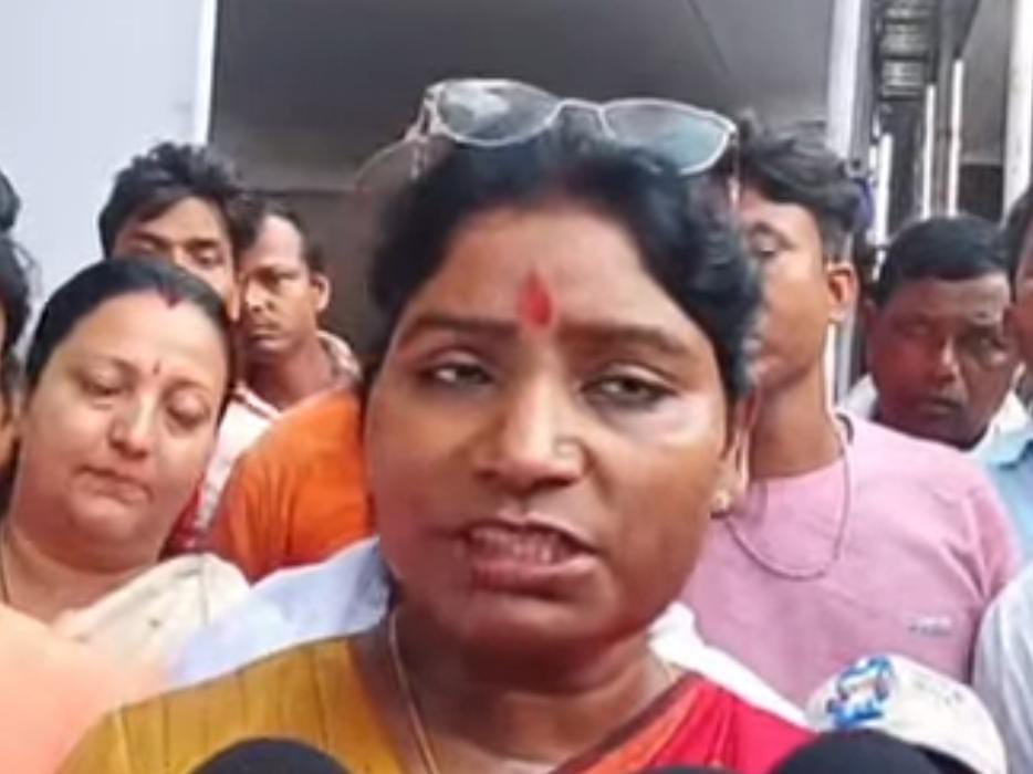 आशा लकड़ा आशा लकड़ा