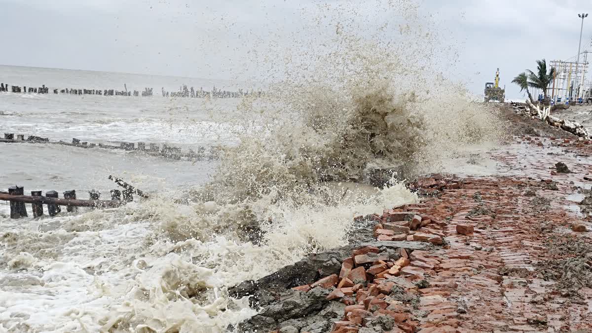सप्ताह के अंत में भारी बारिश की संभावना