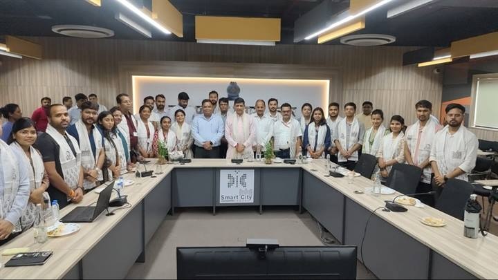 मप्रः भोपाल से आए 27 डिप्टी कलेक्टर ने देखा इंदौर का स्वच्छता मॉडल मप्रः भोपाल से आए 27 डिप्टी कलेक्टर ने देखा इंदौर का स्वच्छता मॉडल