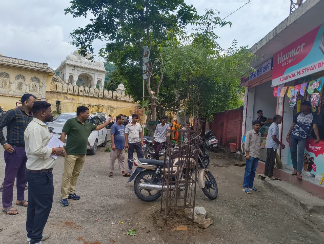 हेरिटेज निगम: गणेश चतुर्थी पर किया सफाई व्यवस्था का निरीक्षण