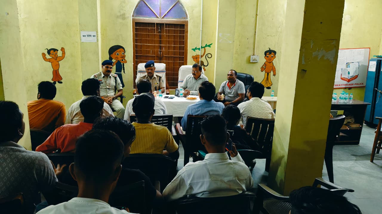 गणेश पूजा के मद्देनजर शांति समिति की बैठक संपन्न