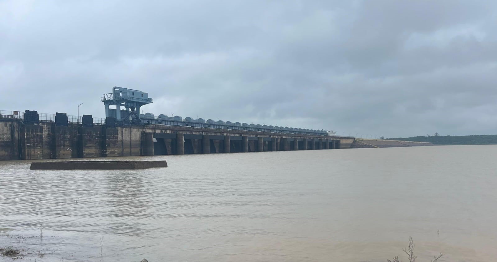 गंगरेल बांध धमतरी।