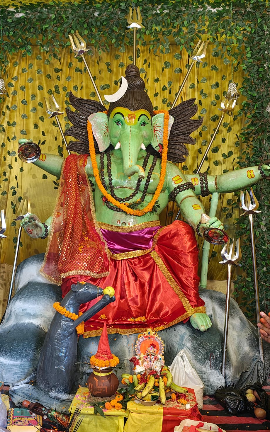 स्थापित प्रतिमा