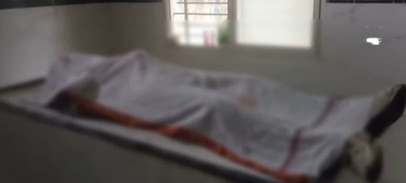 विक्षप्त हालत में मिला युवक का शव, जांच शुरु विक्षप्त हालत में मिला युवक का शव, जांच शुरु