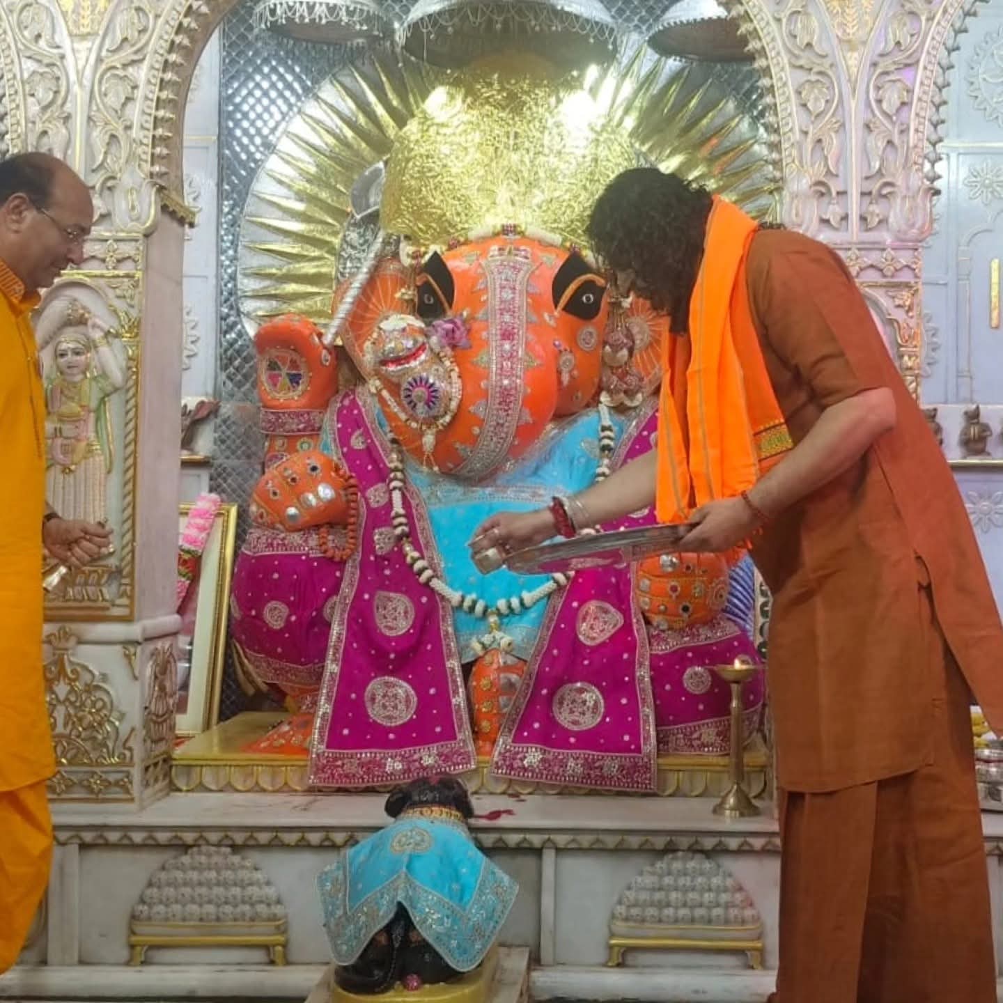 छोटी काशी में गूंज गणपति के जयकारे