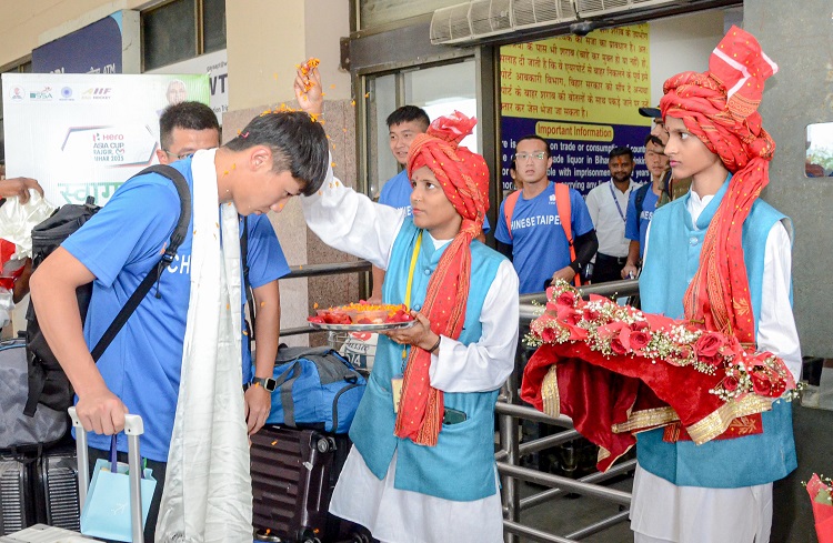 चीनी ताइपे हॉकी टीम पहुंची राजगीर, हुआ स्वागत चीनी ताइपे हॉकी टीम पहुंची राजगीर, हुआ स्वागत