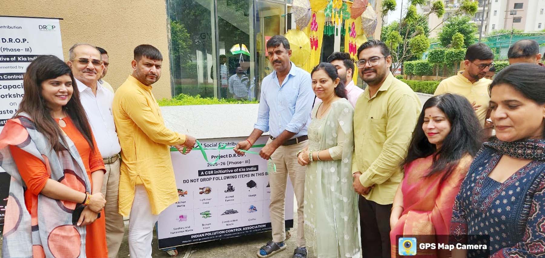 गुरुगाम की इम्पेरिया एसफेरा सोसायटी में स्वच्छता को लेकर कार्यक्रम का शुभारंभ करते नगर निगम गुरुग्राम के संयुक्त आयुक्त डॉ. नरेश कुमार। गुरुगाम की इम्पेरिया एसफेरा सोसायटी में स्वच्छता को लेकर कार्यक्रम का शुभारंभ करते नगर निगम गुरुग्राम के संयुक्त आयुक्त डॉ. नरेश कुमार।