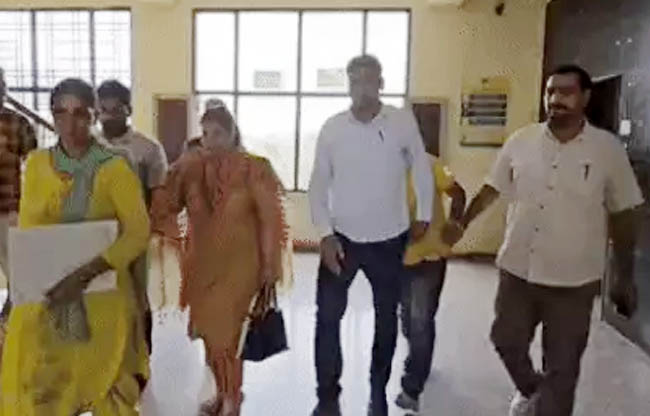 सोनीपत: एसीबी द्वारा रिशवत लेते गिरफ्तार ईएसआईसी डिस्पेंसरी के सेंट्रल मैनेजर
