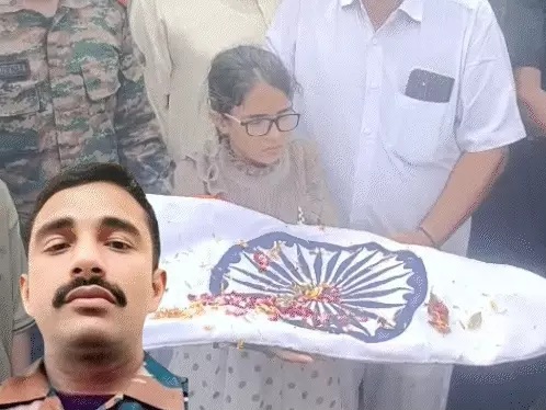 शहीद इक़बाल खान शहीद इक़बाल खान
