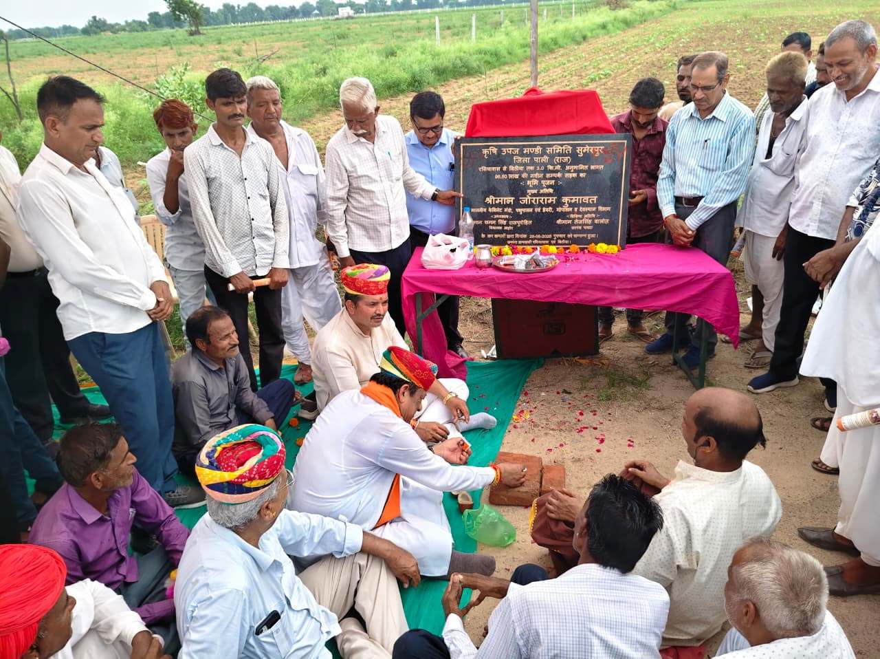ग्रामीण जागरूक होकर सरकारी योजनाओं का लाभ उठाएं : पशुपालन मंत्री