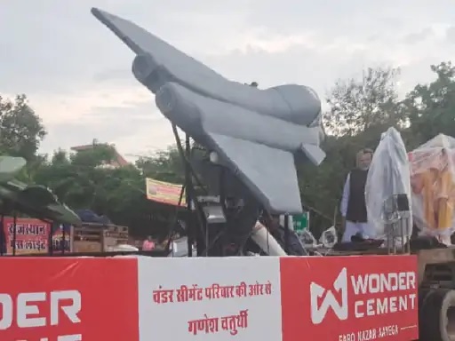 शाही राज ठाठ से निकले जयपुर भ्रमण पर गणेश जी महाराज