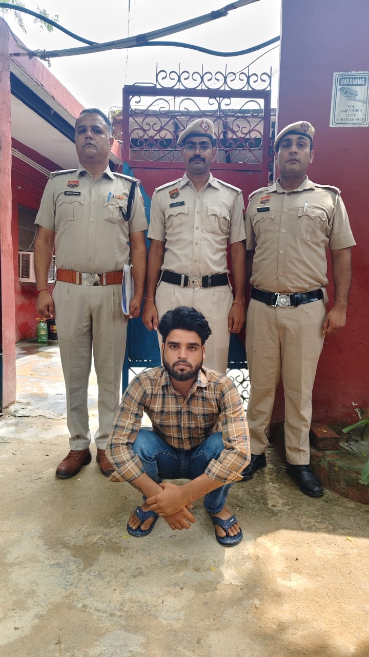 फोटो : पुलिसकर्मियों पर हमला करने वाला आरोपी गिरफ्तार