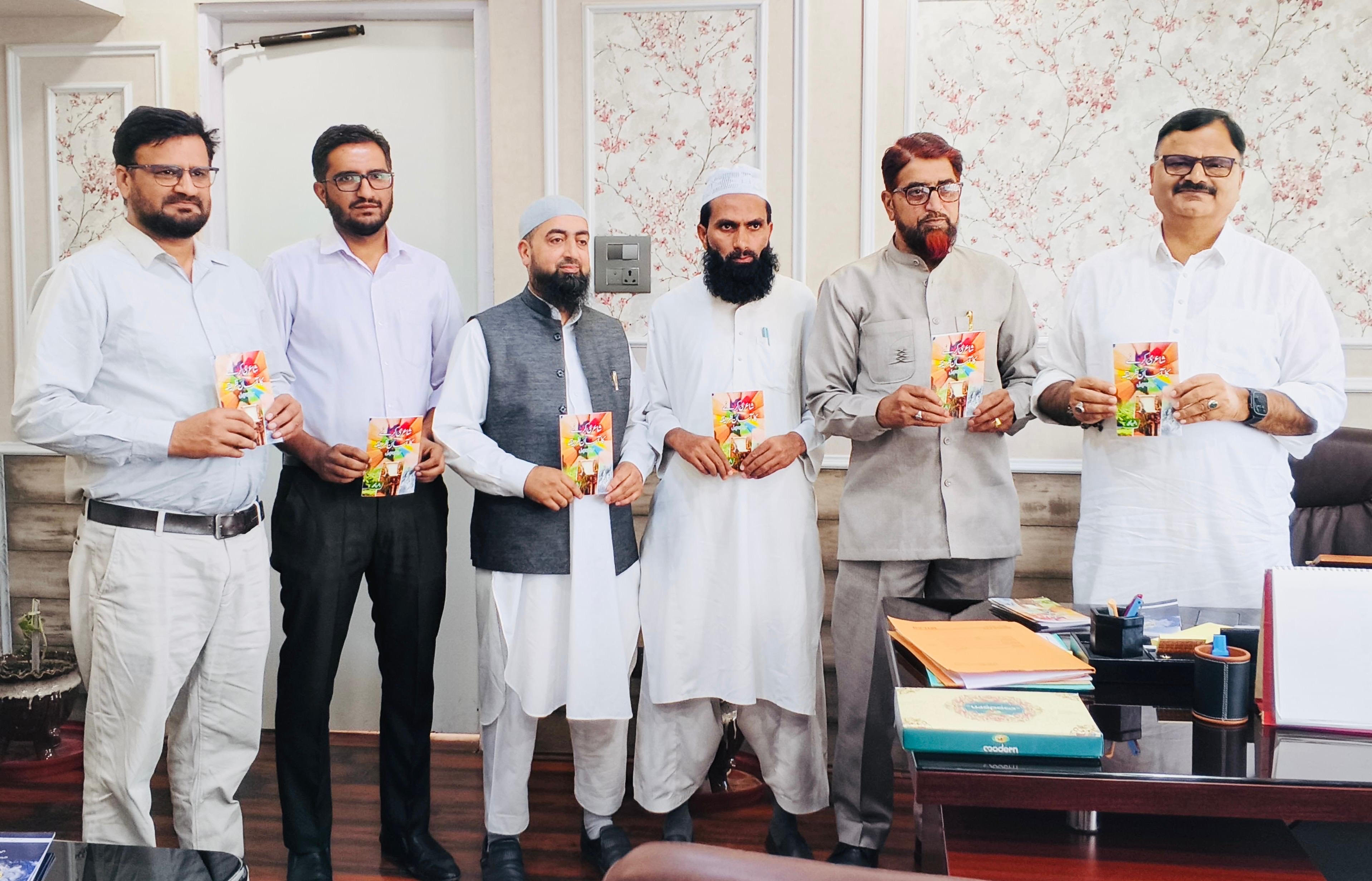 Rana released two notable Urdu books Rana released two notable Urdu books