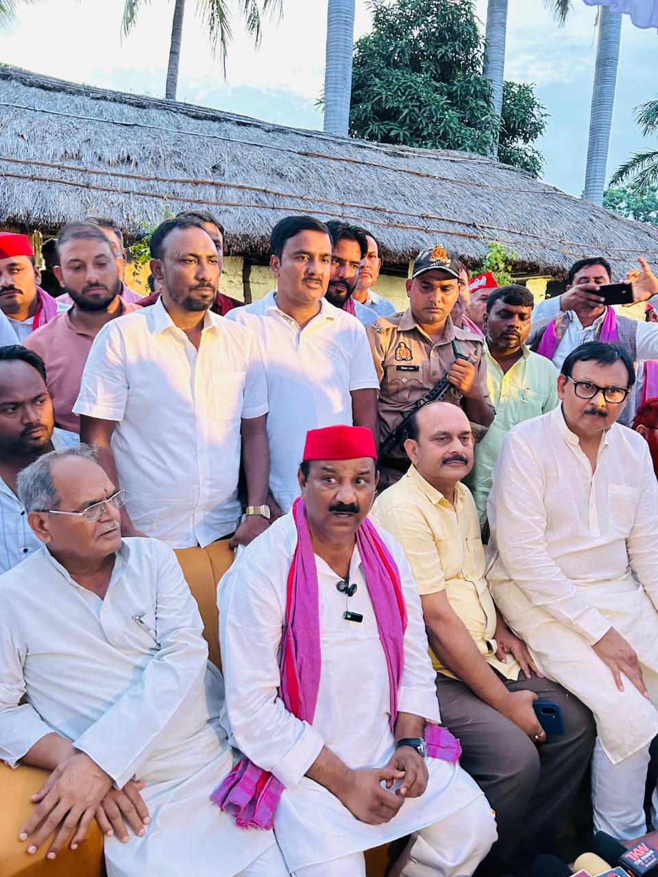 गोरखपुर आगमन पर हुआ सपा के प्रदेश अध्यक्ष का स्वागत* गोरखपुर आगमन पर हुआ सपा के प्रदेश अध्यक्ष का स्वागत*