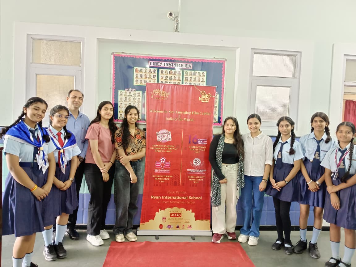 हज़ारों बच्चों ने 15 देशों की 71 फिल्मों का आनंद लिया हज़ारों बच्चों ने 15 देशों की 71 फिल्मों का आनंद लिया