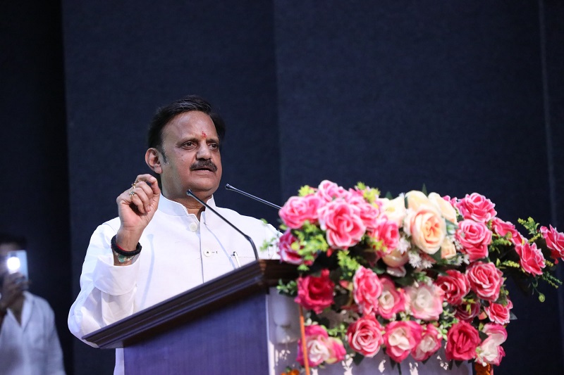 उप मुख्यमंत्री राजेन्द्र शुक्ल ने एमसीयू रीवा परिसर में अभ्युदय समापन सत्र को किया संबोधित उप मुख्यमंत्री राजेन्द्र शुक्ल ने एमसीयू रीवा परिसर में अभ्युदय समापन सत्र को किया संबोधित