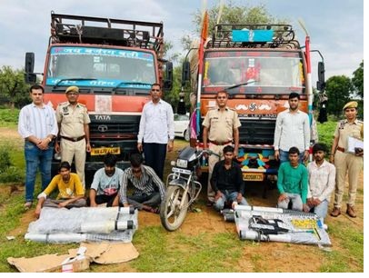 पिस्तौल के दम पर लूटपाट करने वाले छह बदमाश गिरफ्तार पिस्तौल के दम पर लूटपाट करने वाले छह बदमाश गिरफ्तार