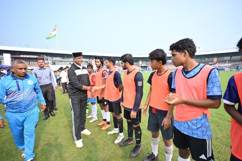 राष्ट्रीय खेल दिवस पर टीटी नगर स्टेडियम, भोपाल में आयोजित खेल गतिविधियों में मंत्री सारंग राष्ट्रीय खेल दिवस पर टीटी नगर स्टेडियम, भोपाल में आयोजित खेल गतिविधियों में मंत्री सारंग