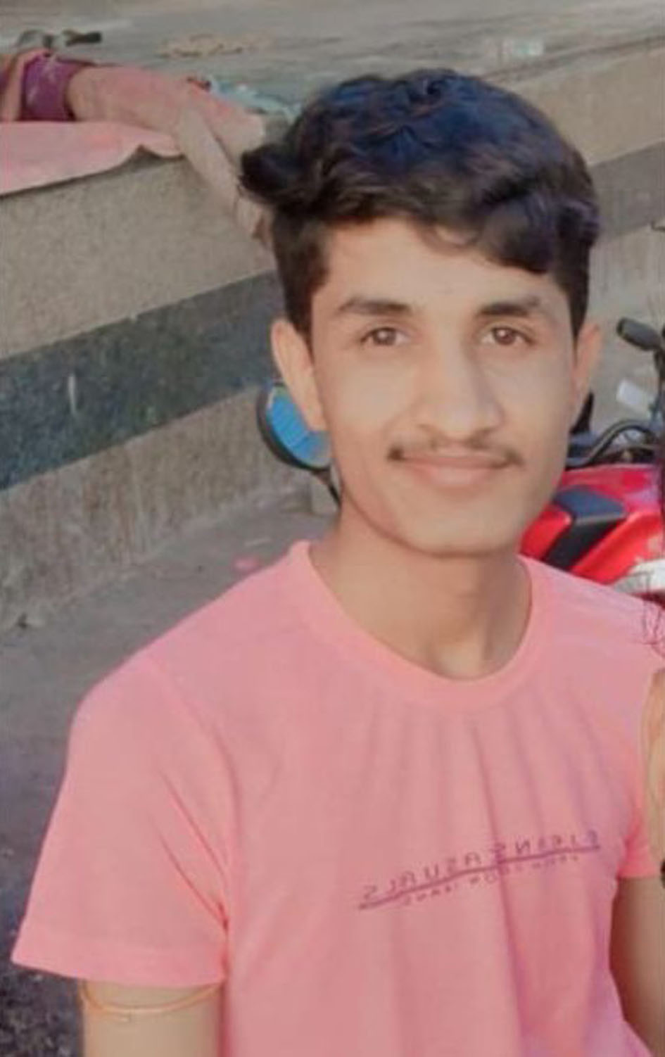 होटल की बाथरूम में गरोठ के युवक की संदिग्ध मौत होटल की बाथरूम में गरोठ के युवक की संदिग्ध मौत