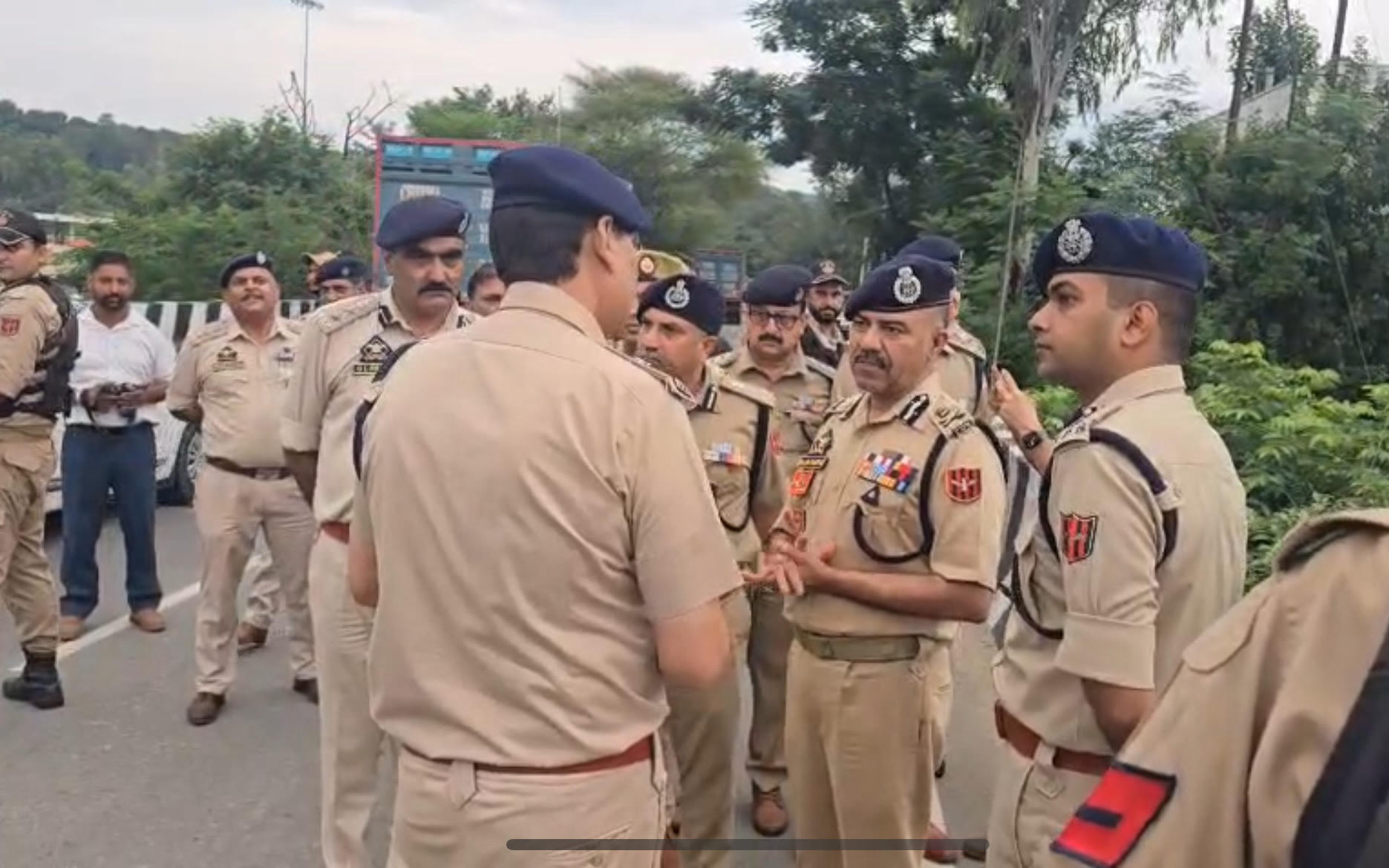 DGP visited Kathua and took stock of the flood affected areas DGP visited Kathua and took stock of the flood affected areas