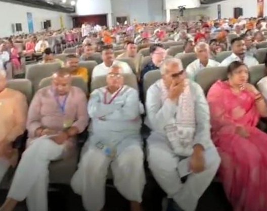भीलवाड़ा में सुविचार अभियान संगोष्ठी का शुभारंभ, भैयाजी जोशी बोले “गांव की परंपराओं से ही भारत का भविष्य सुरक्षित”