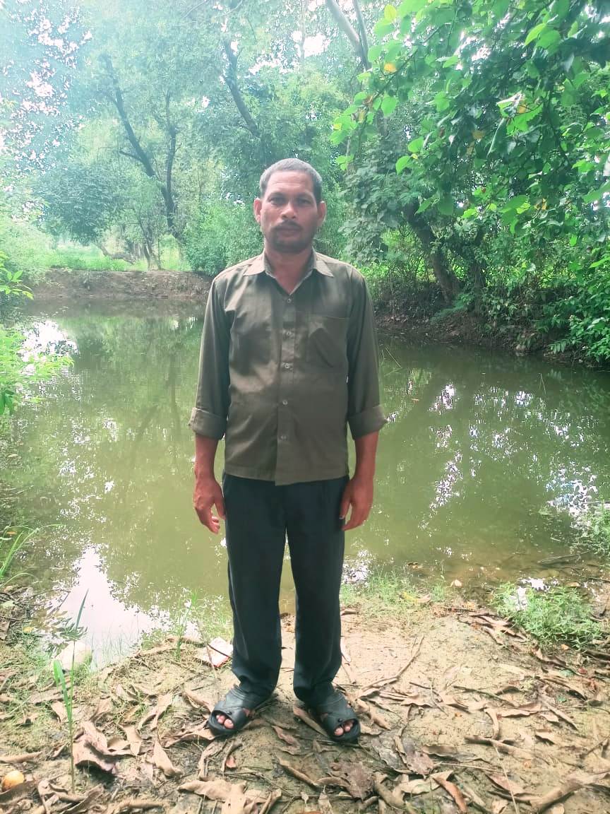 जांजगीर : मनरेगा से डबरी निर्माण से बदली संतोष की किस्मत जांजगीर : मनरेगा से डबरी निर्माण से बदली संतोष की किस्मत