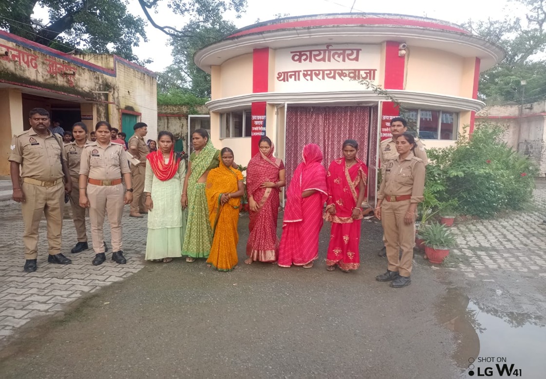 गिरफ्तार अभियुक्ता गिरफ्तार अभियुक्ता
