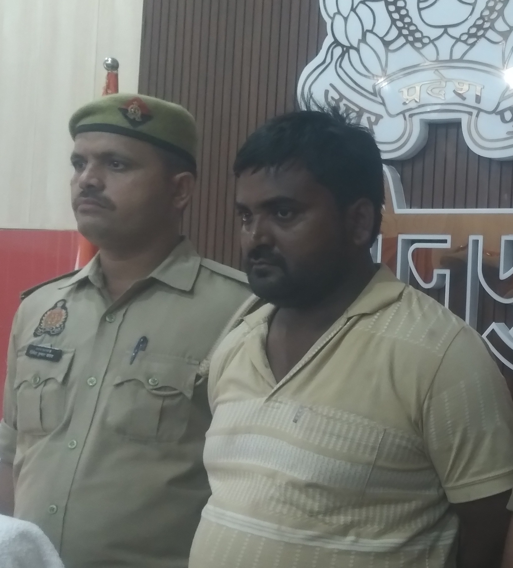 पुलिस ने अभियुक्त वेद प्रकाश सिंह को किया गिरफ्तार पुलिस ने अभियुक्त वेद प्रकाश सिंह को किया गिरफ्तार