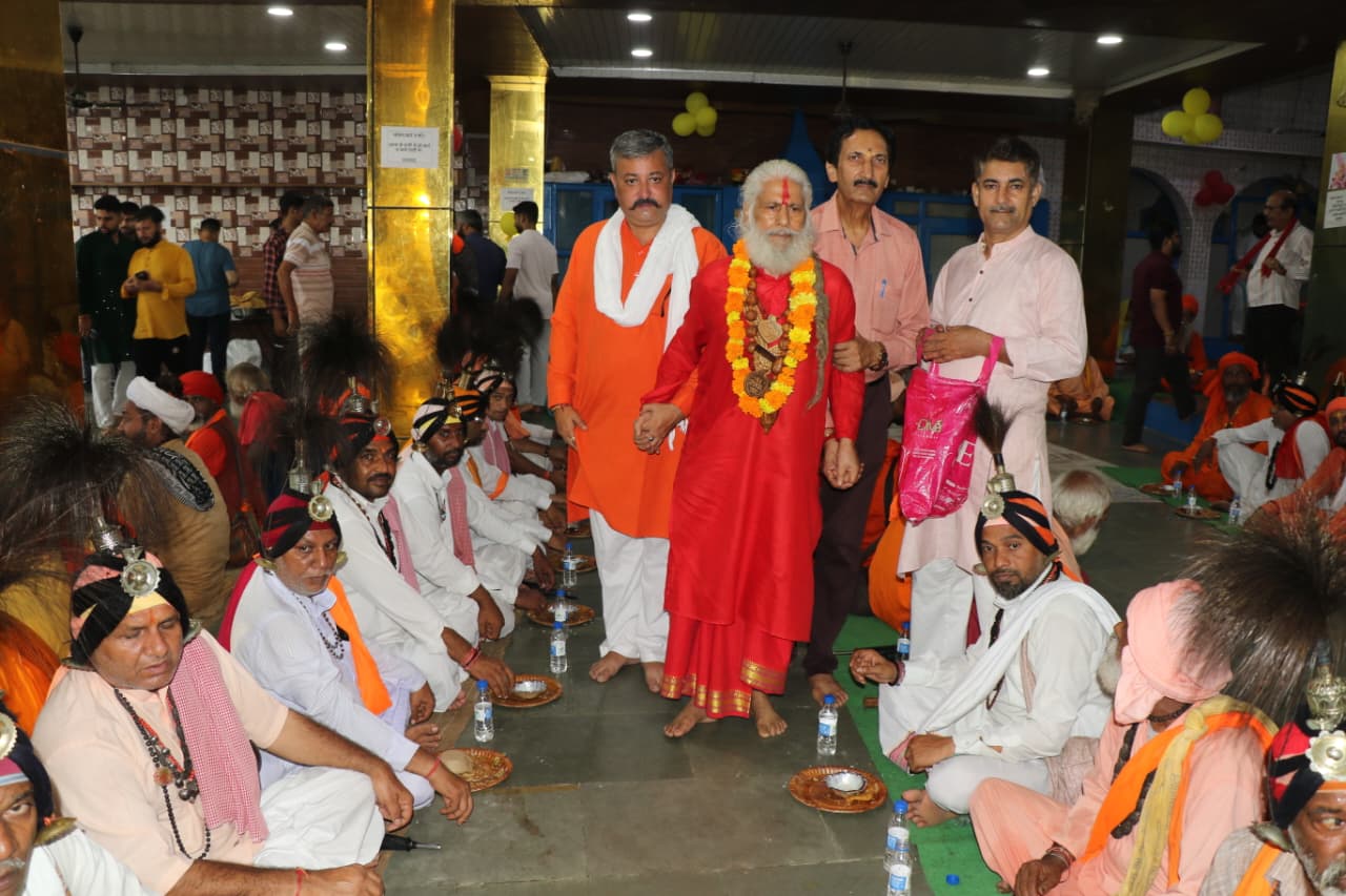 बाबा सिधगोरिया धाम में 56वां शतचंडी महायज्ञ सम्पन्न, हजारों श्रद्धालुओं ने लिया आशीर्वाद