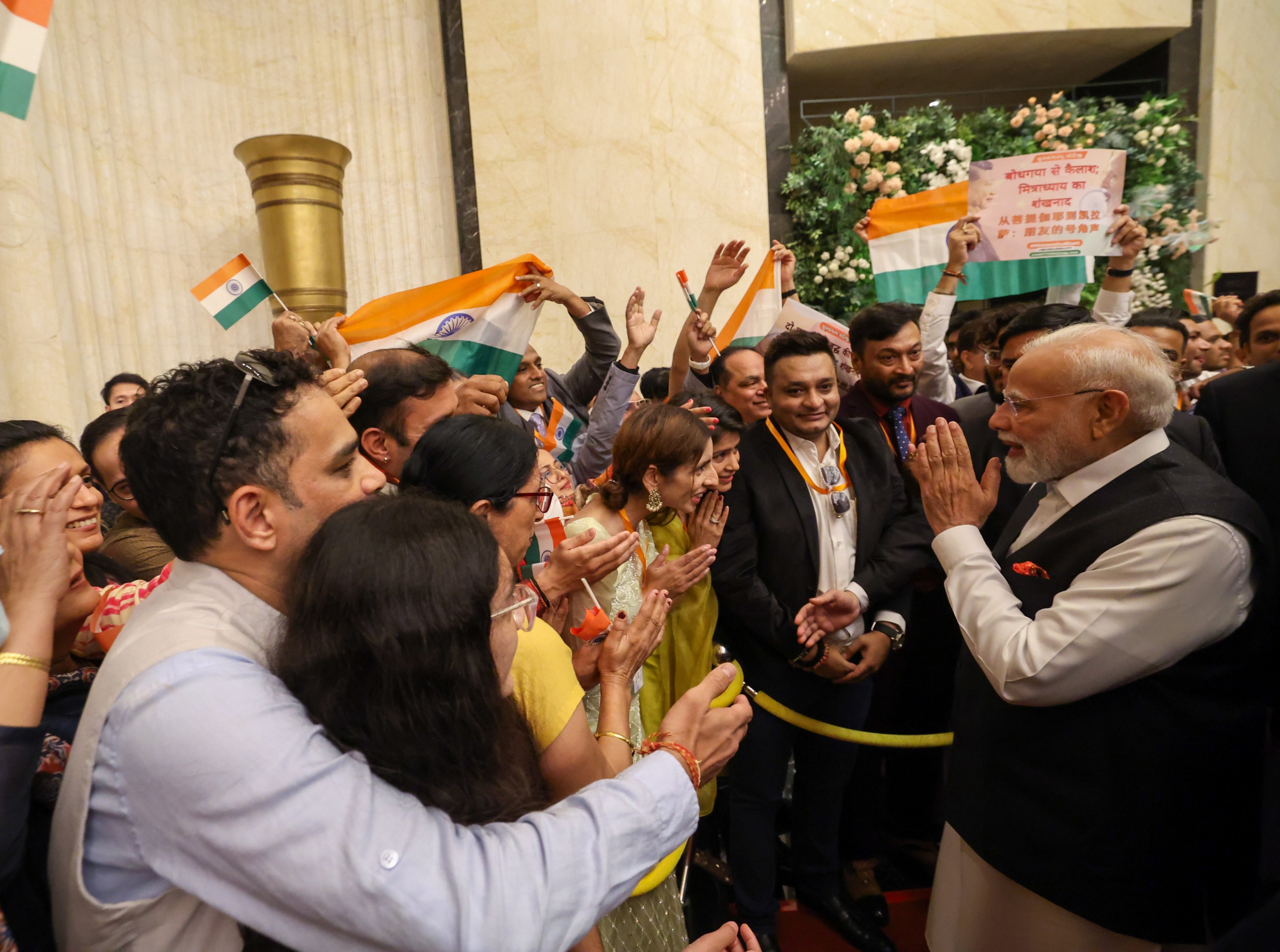 प्रधानमंत्री मोदी चीन में एससीओ सम्मेलन में हिस्सा ले रहे हैं।