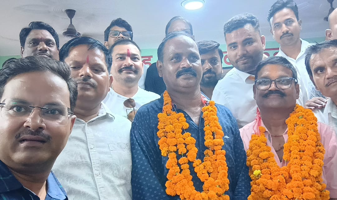 सच और समस्याओं को उठाना पत्रकारिता का धर्म: अजय शुक्ला सच और समस्याओं को उठाना पत्रकारिता का धर्म: अजय शुक्ला