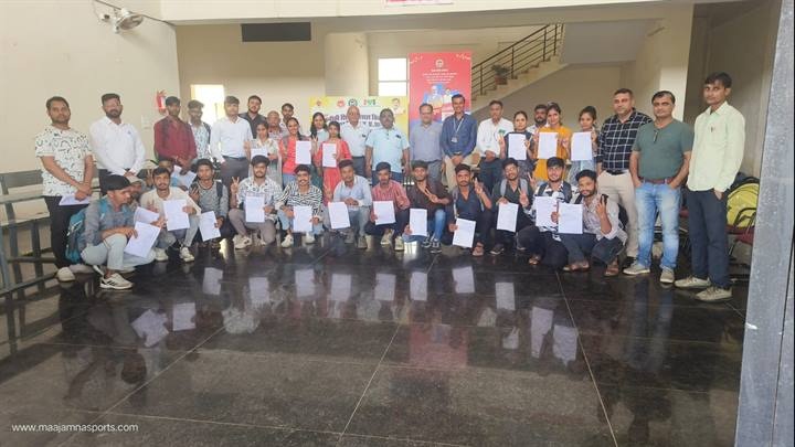 धारः युवा संगम प्लेसमेंट मेले में 31 युवाओं का चयन धारः युवा संगम प्लेसमेंट मेले में 31 युवाओं का चयन