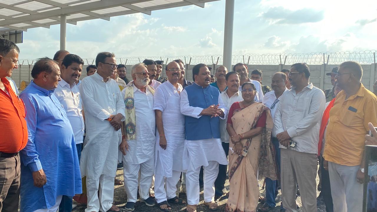 कोशी-सीमांचल के विकास में सहायक होगा पूर्णिया एयरपोर्ट- प्रदीप कुमार सिंह कोशी-सीमांचल के विकास में सहायक होगा पूर्णिया एयरपोर्ट- प्रदीप कुमार सिंह