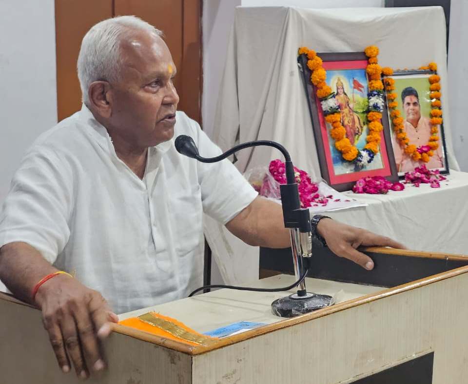 संघ प्रचारक रामप्रसाद। संघ प्रचारक रामप्रसाद।
